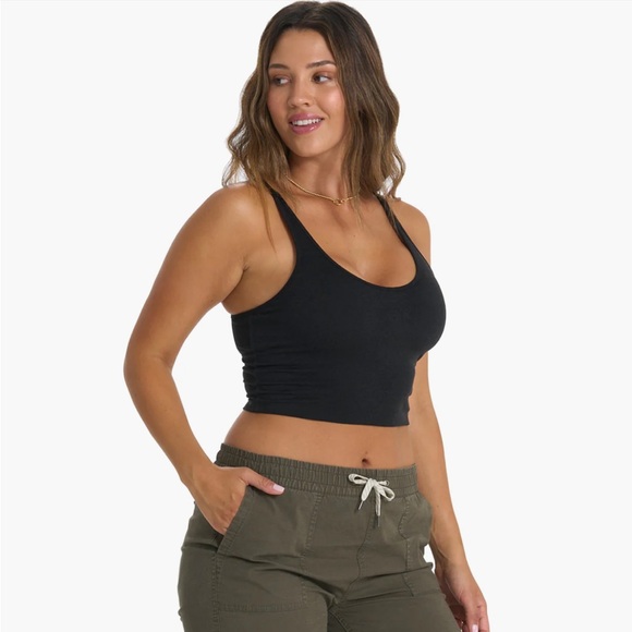 Vuori Halo Performance Crop Tank Top - Picture 5 of 7
